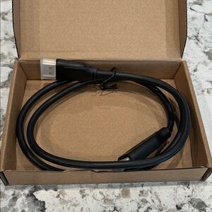 Display Port to HDMI Display Cable NIB